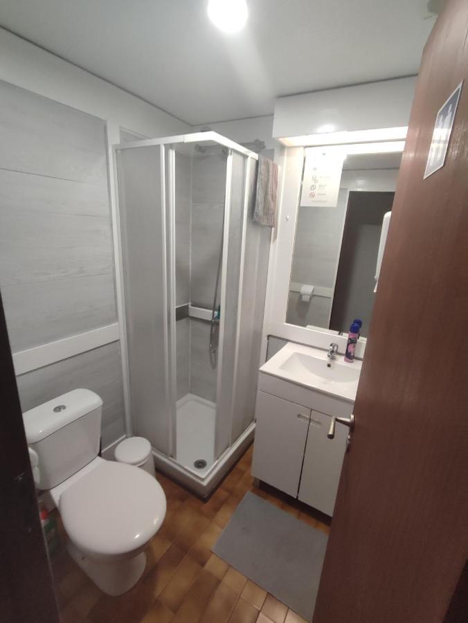 Gasthof Theorynomadrooms Al Lisboa-Republica